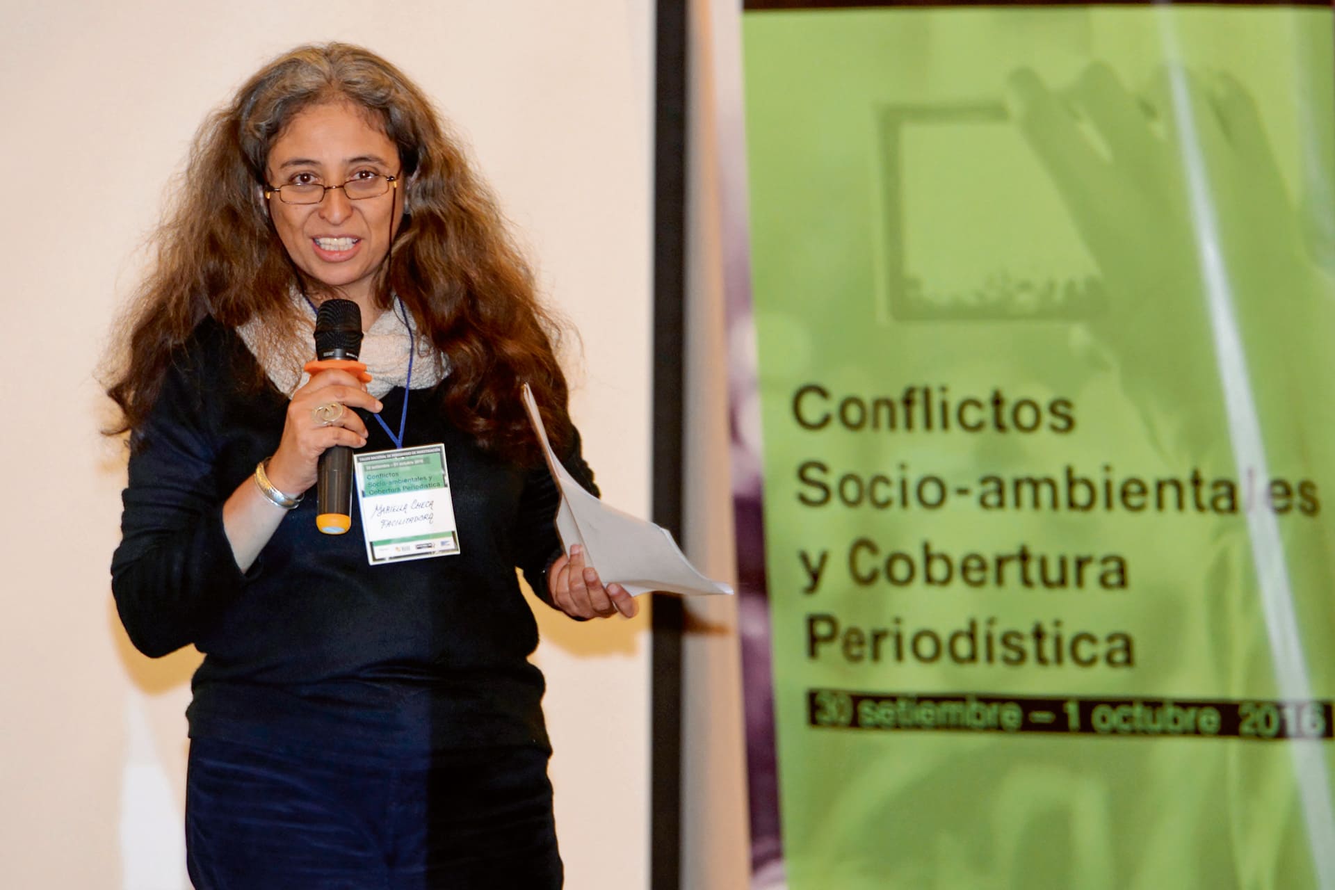 Mariella Checa, de la Universidad Antonio Ruiz de Montoya, como facilitadora del segundo taller nacional.